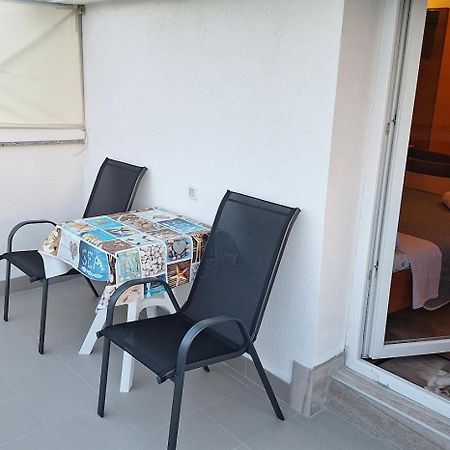 רוביני Apartments Alex מראה חיצוני תמונה