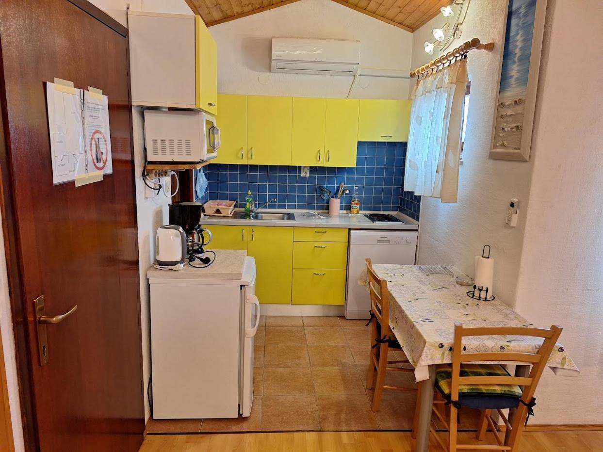 רוביני Apartments Alex חדר תמונה