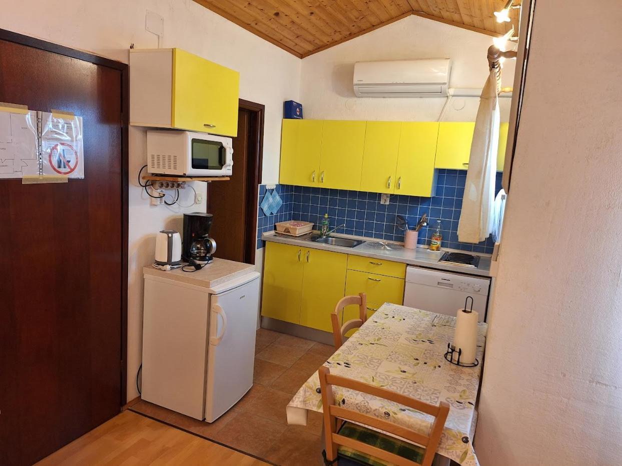 רוביני Apartments Alex חדר תמונה