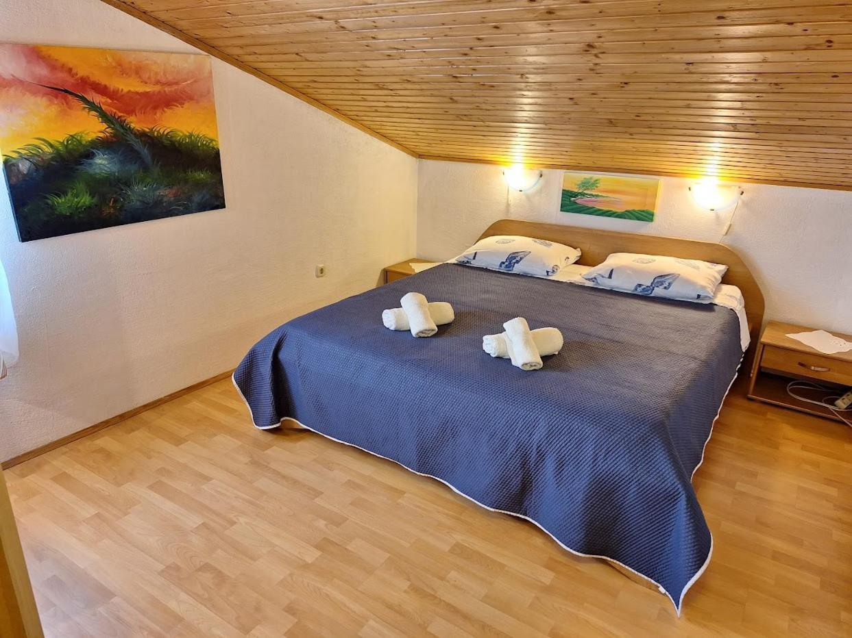 רוביני Apartments Alex מראה חיצוני תמונה