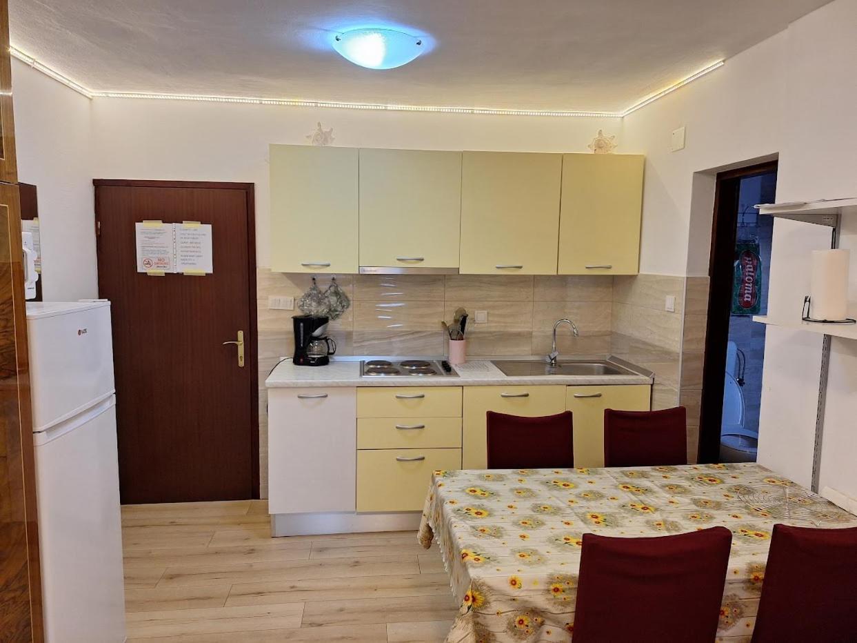 רוביני Apartments Alex חדר תמונה