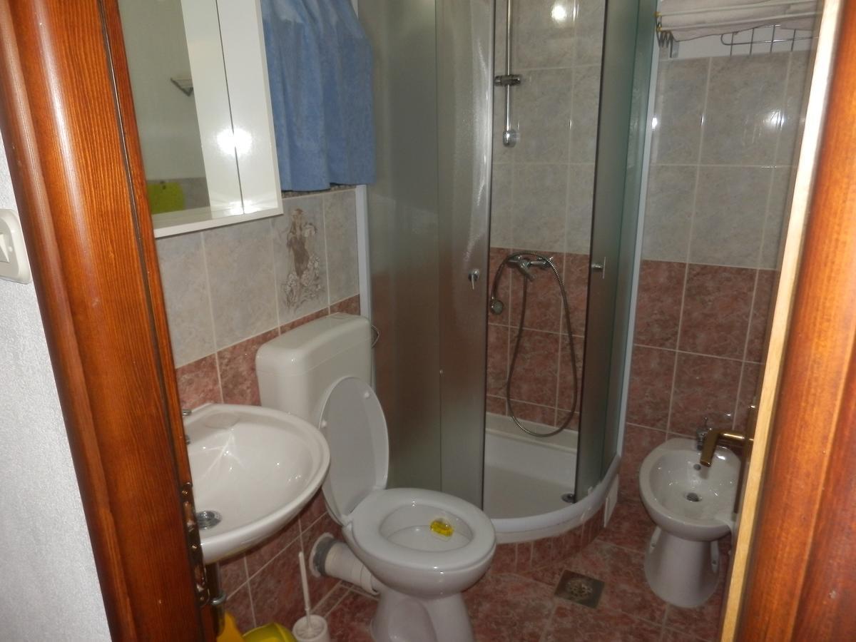 רוביני Apartments Alex מראה חיצוני תמונה